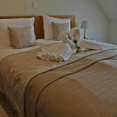 Alice Panzio Gold Bed & Breakfast Kalocsa Exterior foto
